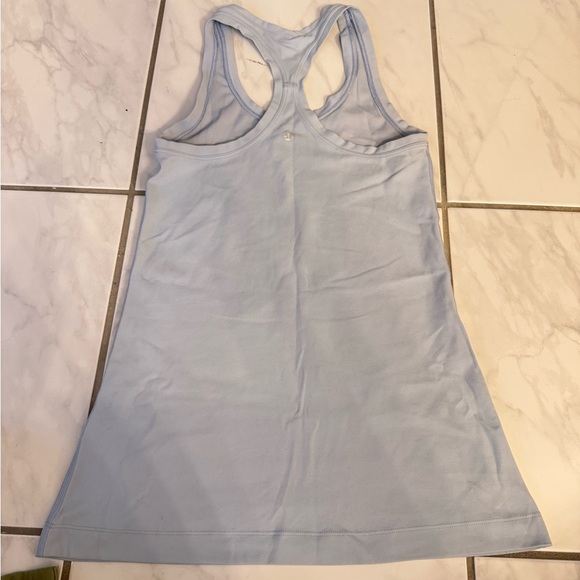Blue lululemon tank - Picture 1 of 2